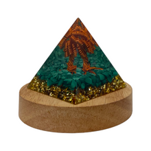 Load image into Gallery viewer, Mystic Romance Orgone Pyramid 68693
