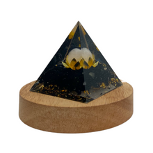 Load image into Gallery viewer, Mystic Romance Orgone Pyramid 68694
